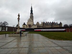 Ходирєви — Ясна Гура.jpg