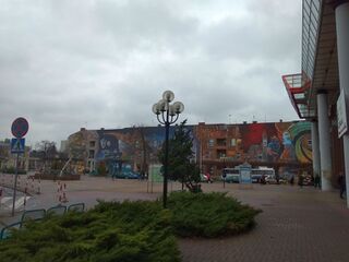 Так нас зустріло Ченстохова. Привокзальна площа.