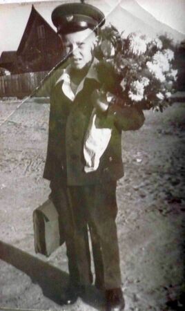 Вова в 1 клас 1962 рік .